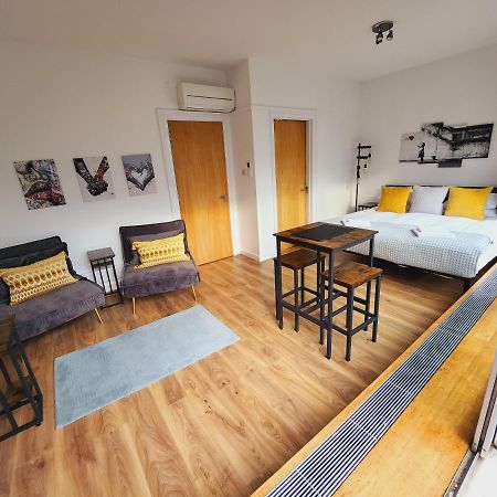 לונדון Top Floor Room In Baker St מראה חיצוני תמונה