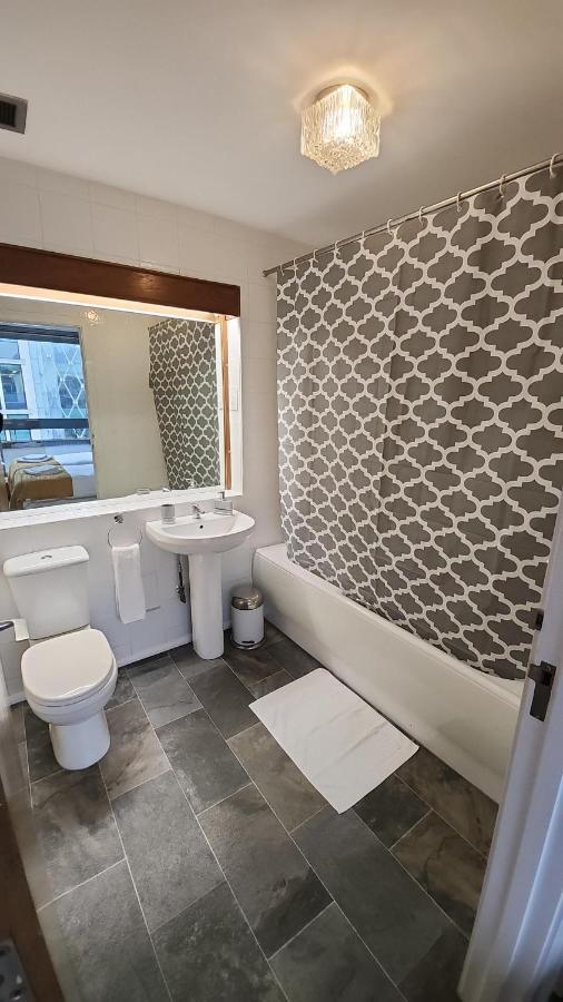 לונדון Top Floor Room In Baker St מראה חיצוני תמונה