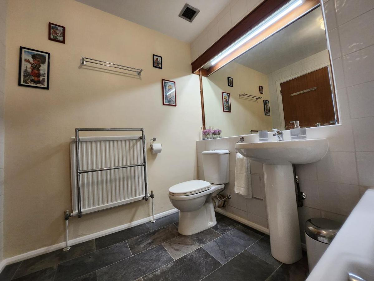 לונדון Top Floor Room In Baker St מראה חיצוני תמונה